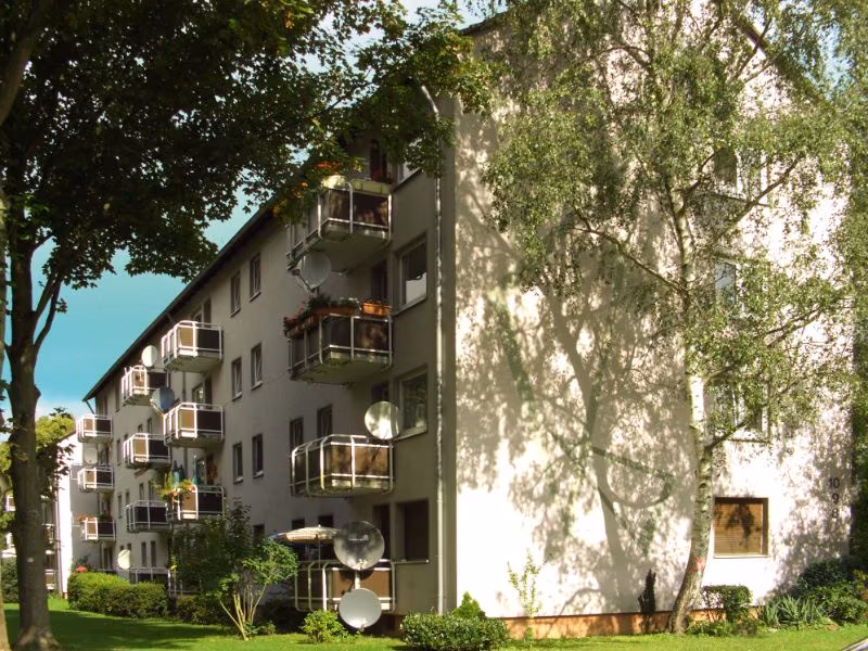 Ihr neues Zuhause - schöne 4-Zimmer-Wohnung sucht Familie als Nachmiter! in Sossenheim, Frankfurt am Main