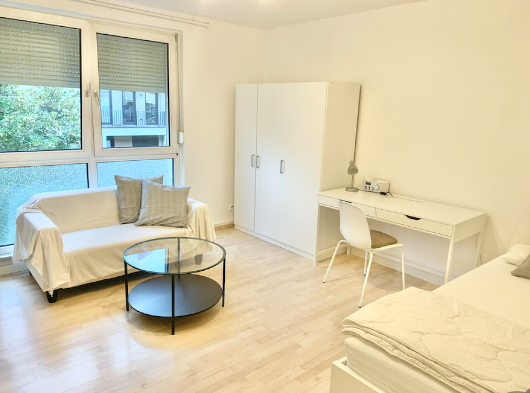 HAN8b: Möbliertes Apartment in Frankfurt in Ostend, Frankfurt am Main